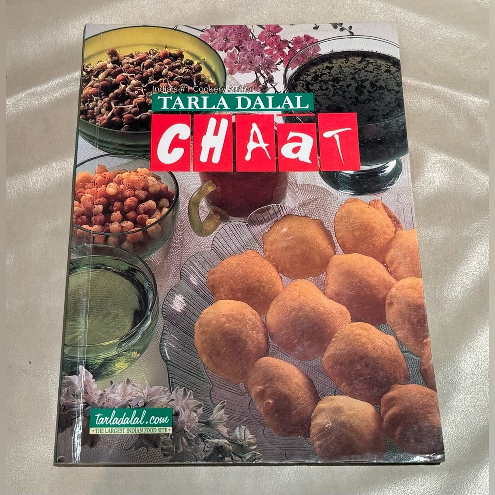 EASY INDIAN VEG COOK BOOK. Chaat Cookbook by Chef TARLA DALAL